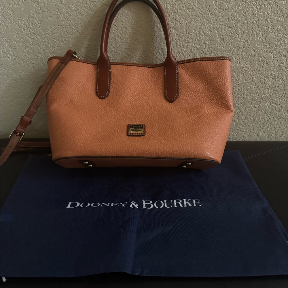 Dooney & Bourke Pebble Leather Tote Bag Purse
